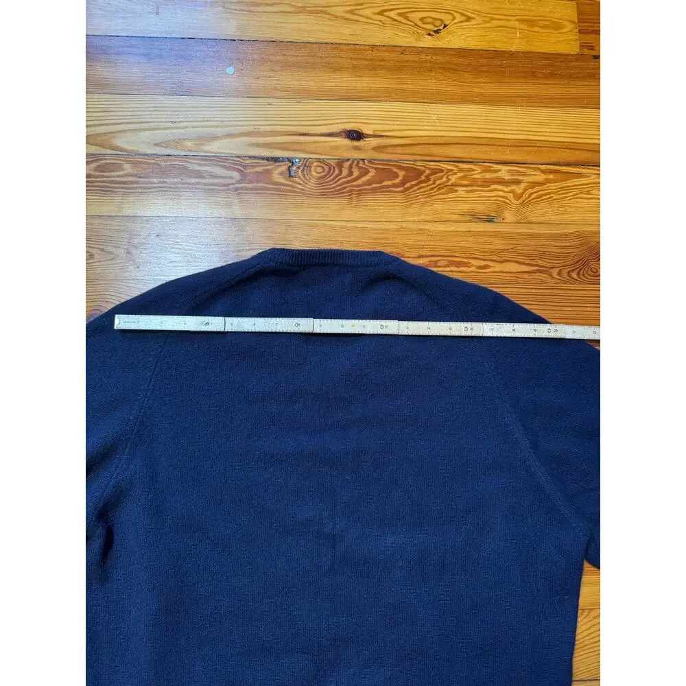 Brooks Brothers Men’s Cashmere V-Neck Sweater